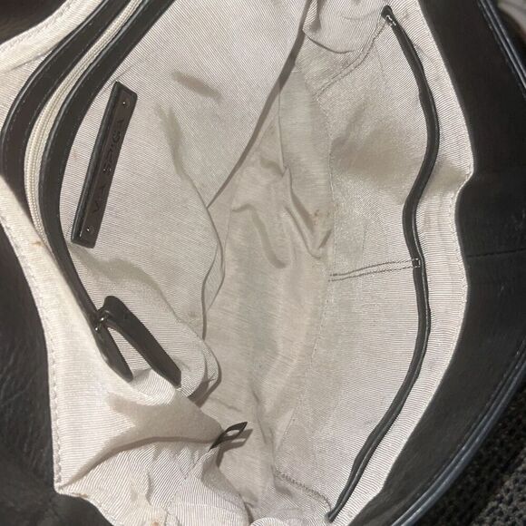 ✨VIA SPIGA "SASHA" BLACK AZTEC LEATHER BAG Messanger✨ - Picture 6 of 7